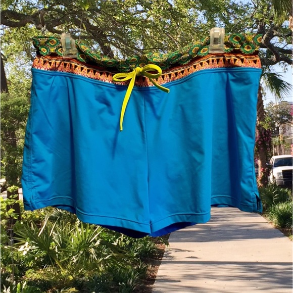 Athleta Running Shorts LINER Drawstring & Elastic size Large - Picture 3 of 10